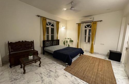 Gandhinagar House | Super Deluxe Suite in Champa Villa