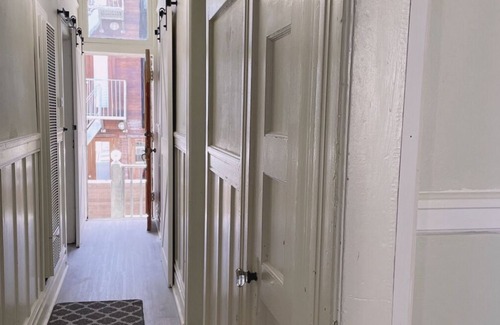 Russian Hill Apartment | Super Fast WiFi in a Centrally Located Apartment