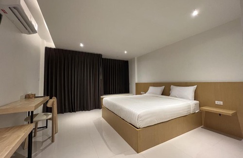Phetchaburi Hotel | Super Highway Hotel