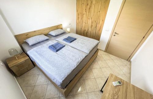 Shkembi i Kavajes Apartment | Super Holiday 586