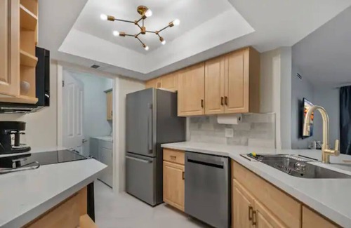 Biltmore Heights Condo | Super Host w/great reviews on Airbnb! II Biltmore Gorgeous Luxury Condo