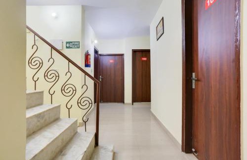 Dwarka Hotel | Super Hotel O Dwarka Metro