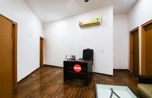 Faridabad Hotel | Super Hotel O GrooveWave Hotel