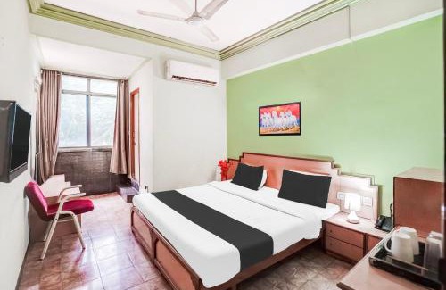Ahmedabad Hotel | Super Hotel O Jamalpur Ahmedabad Formerly Hotel Peace