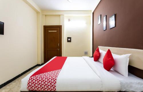 Dewas Hotel | Super Hotel O Santushti