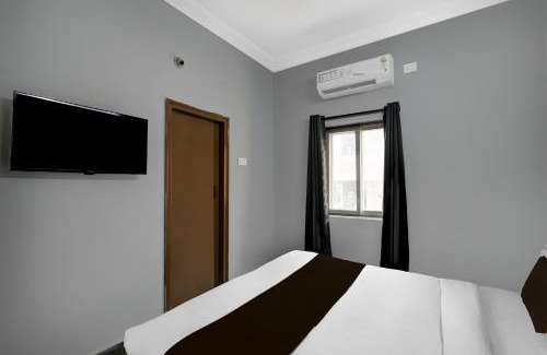 Shamshabad Hotel | Super Hotel O Shamshabad Station Formerly Grand Vista Hotel