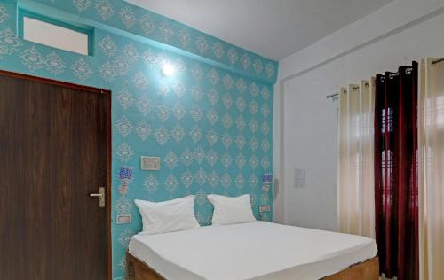 Varanasi Hotel | Super Hotel O Surya Inn
