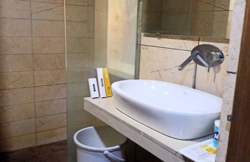 Navarangpura Gam Hotel | Super Inn Armoise Hotel