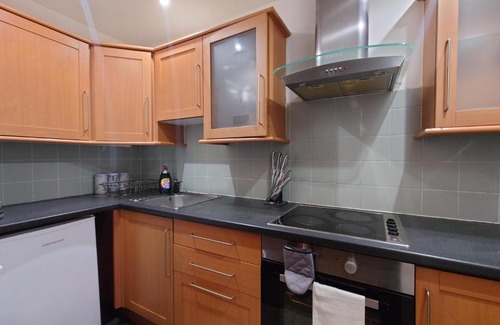 Jesmond Apartment | Super King 2 Bedroom Apartment, Jesmond.