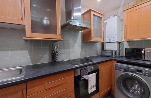 Jesmond Apartment | Super King 2 Bedroom Apartment, Jesmond.