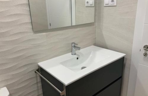 Noja Apartment | SUPER OFERTA SEPTIEMBRE en la playa apartamento pie de playa YELLOW, un lujo, totalmente nuevo, también para tu mascota