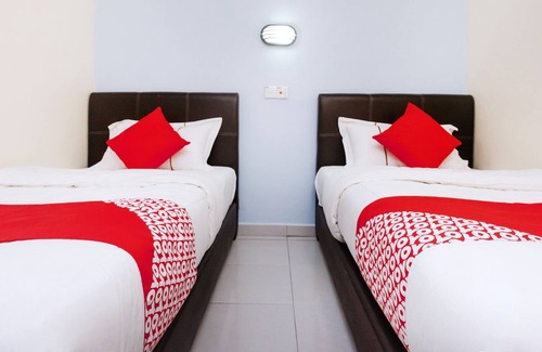 Setia Tropika Hotel | Super OYO 494 EG Hotel
