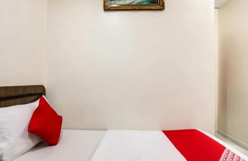 Simpang Hotel | Super OYO 89427 Kavanas Hotel Taiping