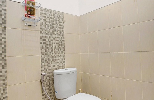 Kalianda Hotel | Super OYO 91055 Homestay Syariah