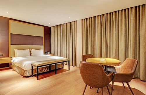Egmore Hotel | Super OYO Palette - Hotel Victoria