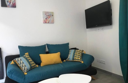 Figeac Apartment | Super Studio Refait à Neuf Avec Terrasse +jardin