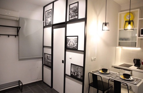 Athens City Centre Apartment | Super Stylish Apartments in Syntagma Square