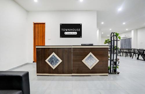 Shamshabad Hotel | Super Townhouse Shamshabad Near Airport