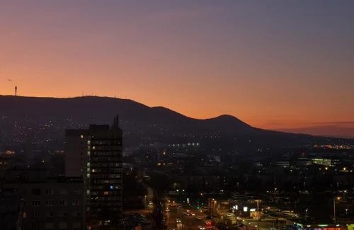 Obuda Apartment | Super View - Balcony - New - At River
