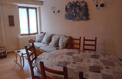 Bois-d'Amont Apartment | Superb 6-person apartment in Bois d'Amont with garage