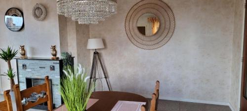 Antwerp Apartment | SUPERB FLAT WITH 3 BEDROOMS PARKING AND BALCONy