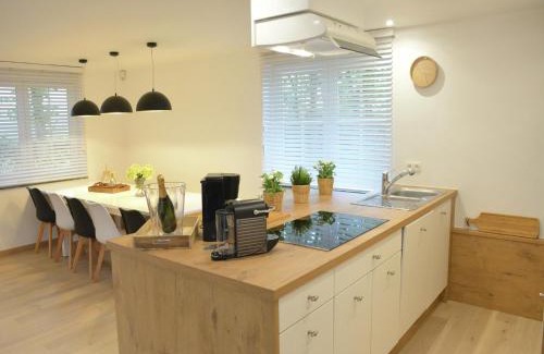 Ciney House | Superb holiday home with garden in Serinchamps, cleaning included