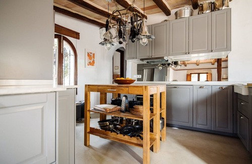 Felanitx Villa | Superb Mallorca Villa | Villa Gilderoy | 5 Bedrooms | Spacious Furnished Sun.