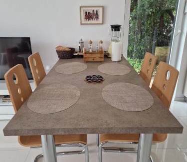 Ljuta Apartment | Superb one bedroom apartment with sea view