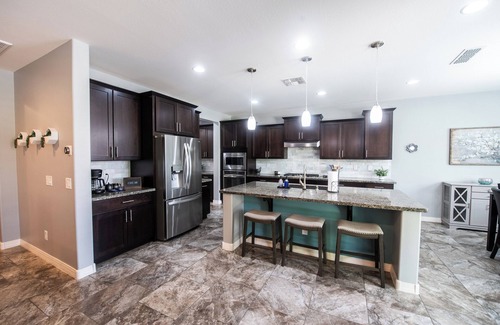 Gilbert House | Superb Resort Style Desert Oasis with Pool and Pet Friendly!