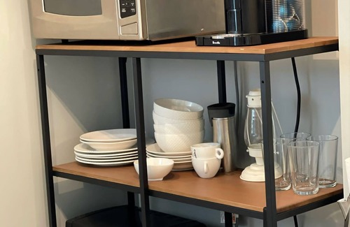Trefann Court Apartment | Superb Spacious Loft in Old Toronto close to Distillery District