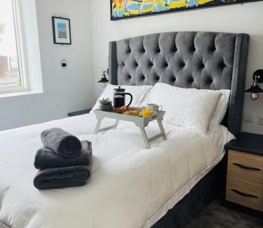 Horfield House | Superb townhouse near vibrant Gloucester Road