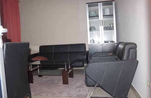 Yaounde House | Superbe Appartement Meublé Deux-pièces