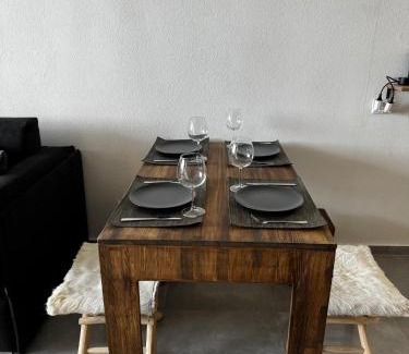 Anzere Apartment | Superbe studio Anzère, rénové, au pied des pistes