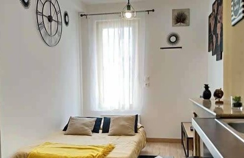 Saint-Quentin Apartment | Superbe Studio centre ville tout confort 2 pers