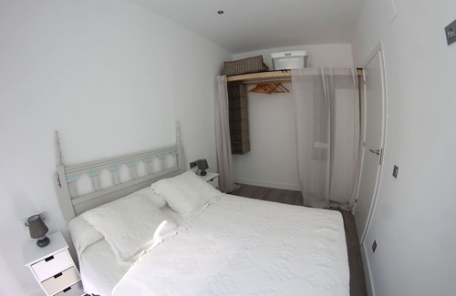 Figueres Condo | Supercentric and bright, near the Dalí museum, shops and restaurants.
