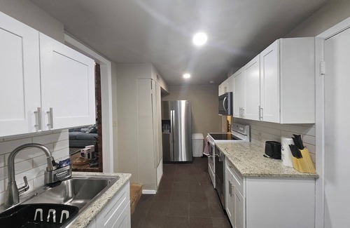 Mesquite House | SUPERHOST Grace Galore Unit B, Luxury 2bedrm/w Crib, /Mesquite Convention Center
