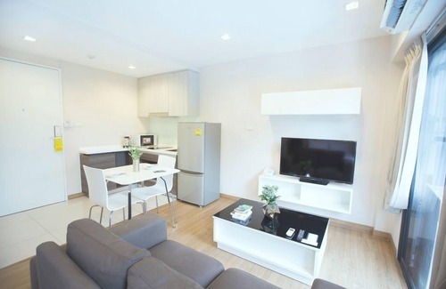 Khlong Tan Nuea Apartment | Superior 1 Bedroom B