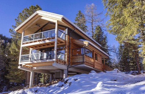 Turracher Hohe Ski Chalet | Superior Chalet # 42a with Sauna & Hot Tub