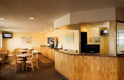 Superior Hotel | Superior Inn