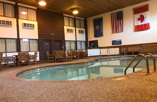 Superior Hotel | Superior Inn