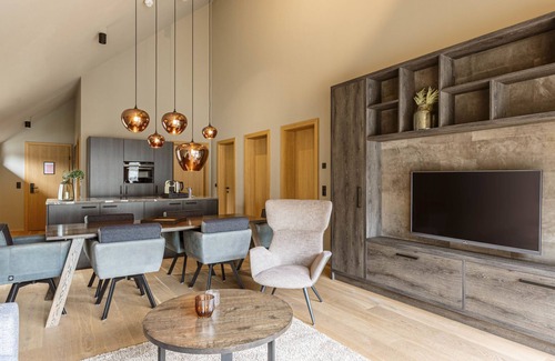 Schruns Apartment | Superior mit 3 Schlafzimmer by Interhome