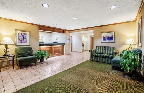 La Crosse Hotel | Superior Queen Room With Two Queen Beds Non-Smoking