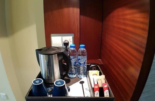 Al Zahiyah Apartment | Superior Room Near Abu Dhabi Mall By E R