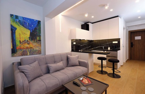 Thessaloniki City Centre Apartment | Superior Suite | Zotos Luxury Living #1