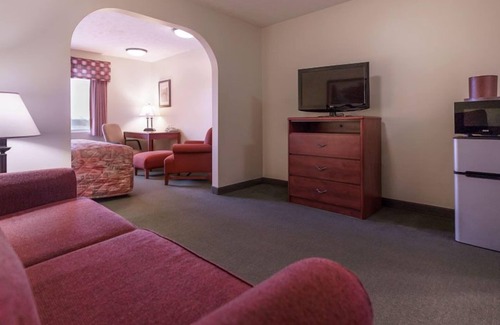 Creston Hotel | Supertel Inn & Conference Center