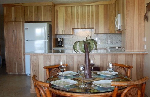Kihei Condo | Support Maui, 48 Hr Cancel, Partial Ocean View, A/C, 3 min Walk to Beach