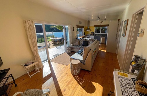 Pataua House | Supreme Beachfront House