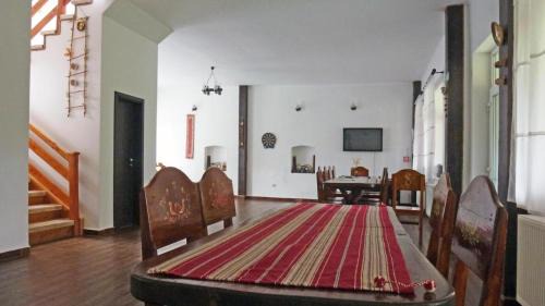 Zarnesti House | Sura Pietrei Craiului
