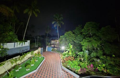 Chirayinkil House | Surabhi-Nature Villa ,En Route Varkala,Jatayu,Attingal