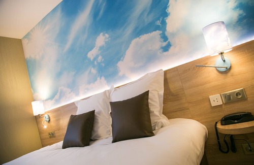 Chambray-les-Tours Hotel | Sure Hotel by Best Western Tours Sud